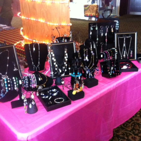 Table Display photo_1.jpg
